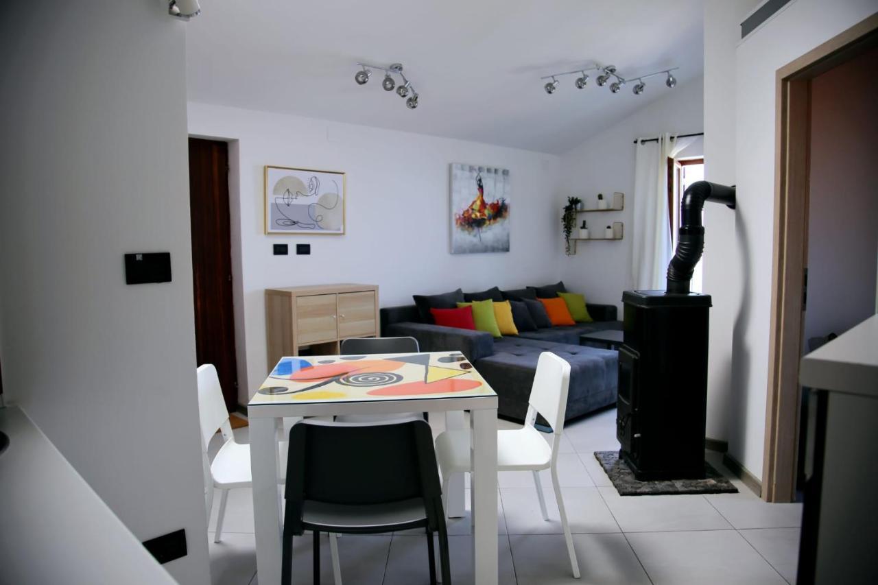 Apartman Tera Διαμέρισμα Dobreć Εξωτερικό φωτογραφία
